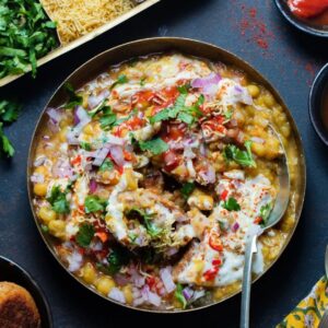 Aloo Tikki Chaat (4pcs)